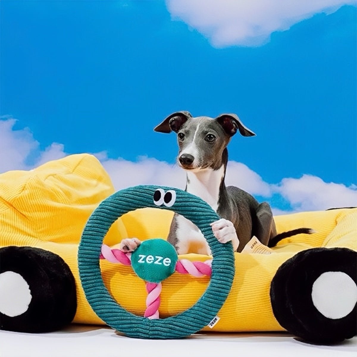 ZeZe- Steering Wheel Rope Toy